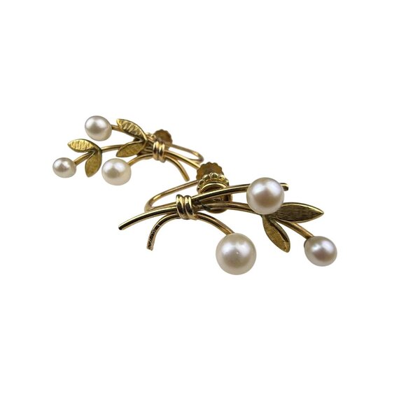 Krementz Vintage Gold Tone Screw Back Earrings Faux Pearl Floral Design - Picture 1 of 6